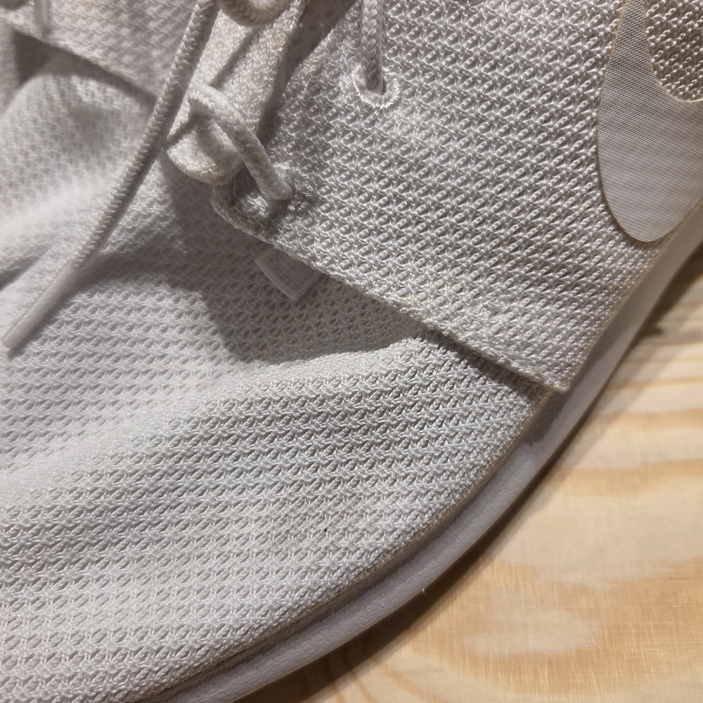 Nike Roshe One Triple White Men's Shoes (Size 12) - Picture 4 of 10